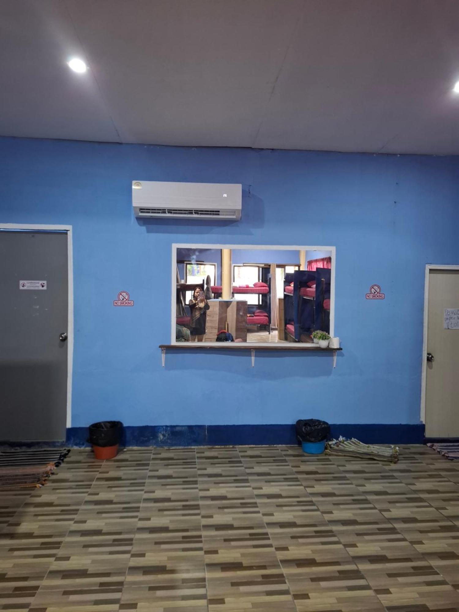 Two Rocks Bungalows Ban Tai Room photo